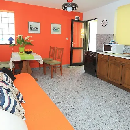 Maison d'hôtes Guest house Bibinje 2*
