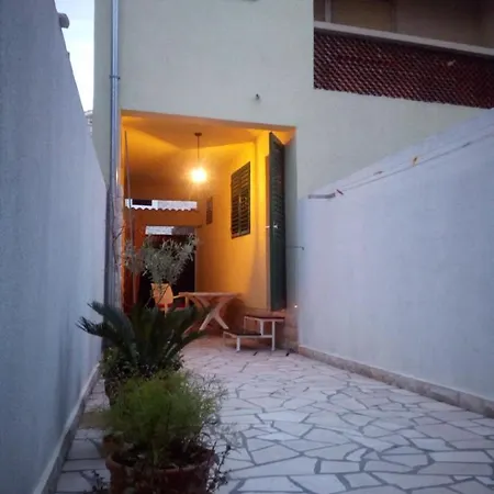 Guest House Bibinje Guest house 2*